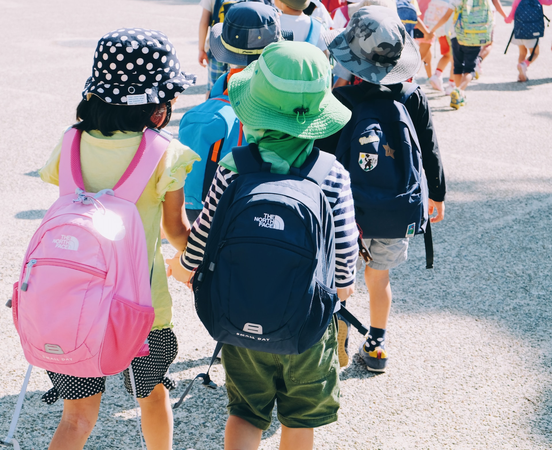 jeg er enig Ru picnic Sådan vælger du den perfekte skoletaske til dit barn - Skole & Liv:  Artikler om børn og skoler